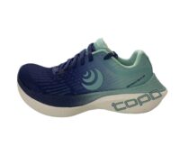 topo athletic specter 2